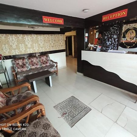 Hotel Sai Nivas Residency Hyderabad Exterior foto