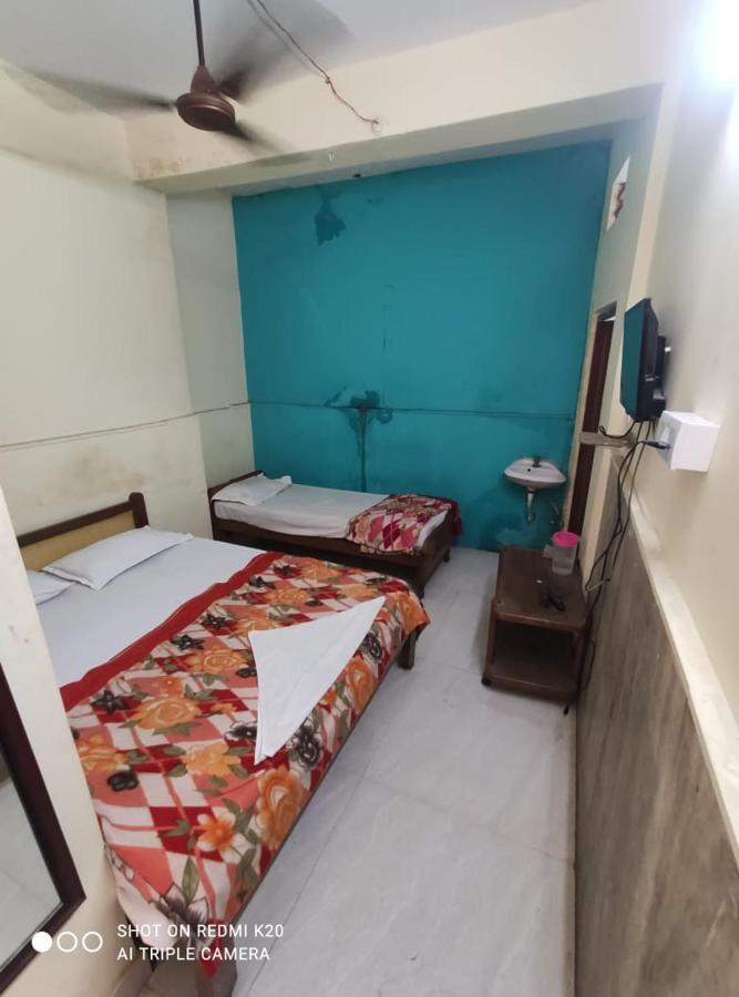 Hotel Sai Nivas Residency Hyderabad Exterior foto